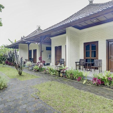 Oyo 1762 Hotel Astiti Graha Tanah Lot Εξωτερικό φωτογραφία
