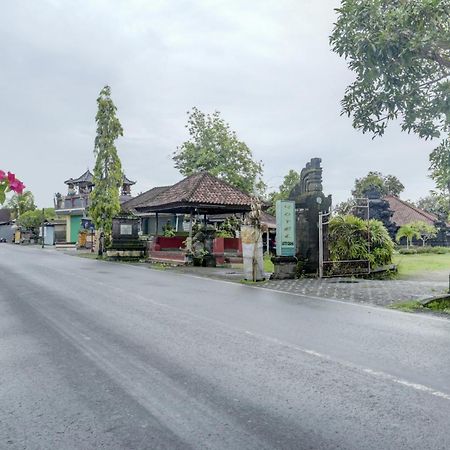 Oyo 1762 Hotel Astiti Graha Tanah Lot Εξωτερικό φωτογραφία