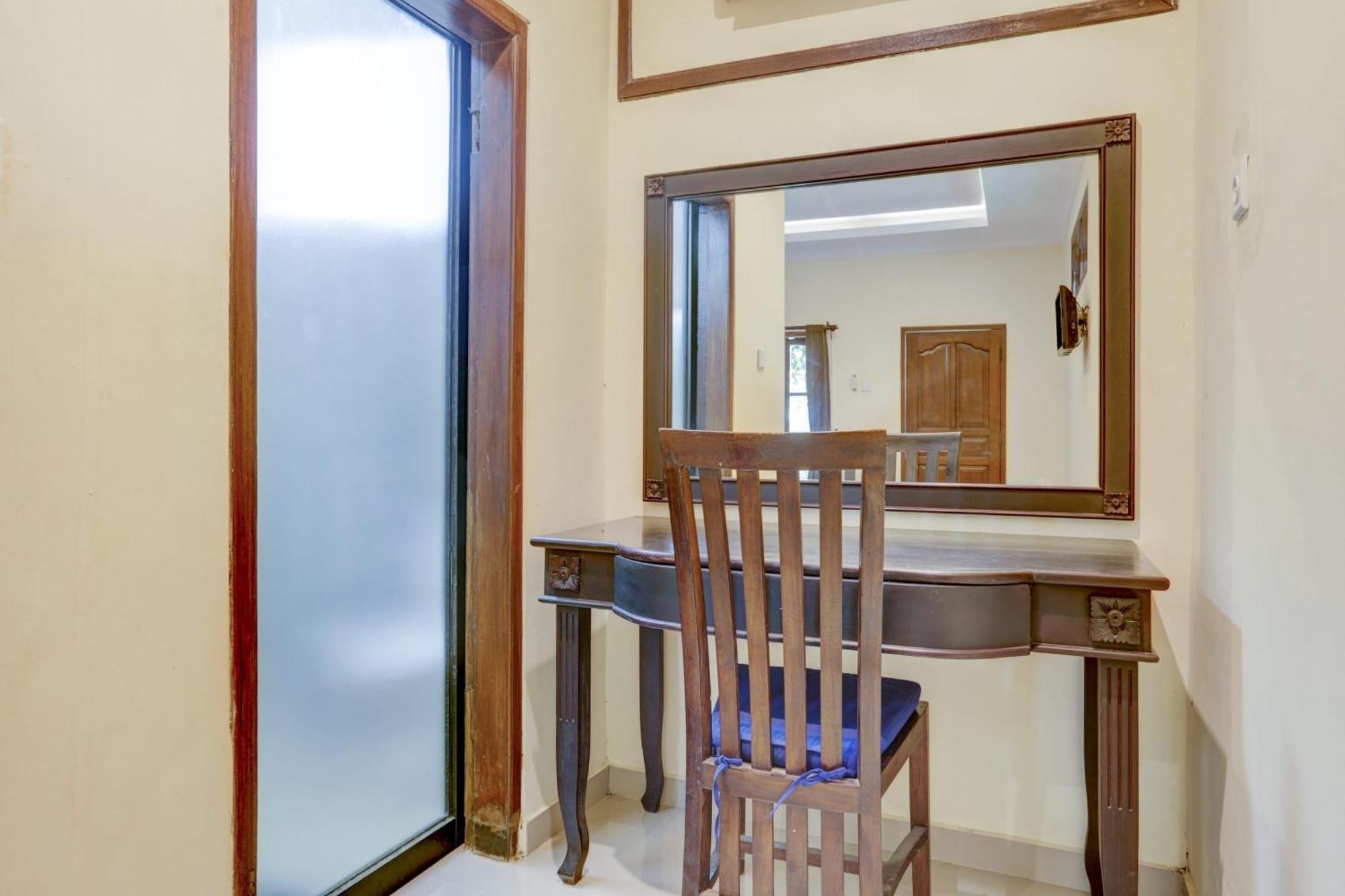 Oyo 1762 Hotel Astiti Graha Tanah Lot Εξωτερικό φωτογραφία